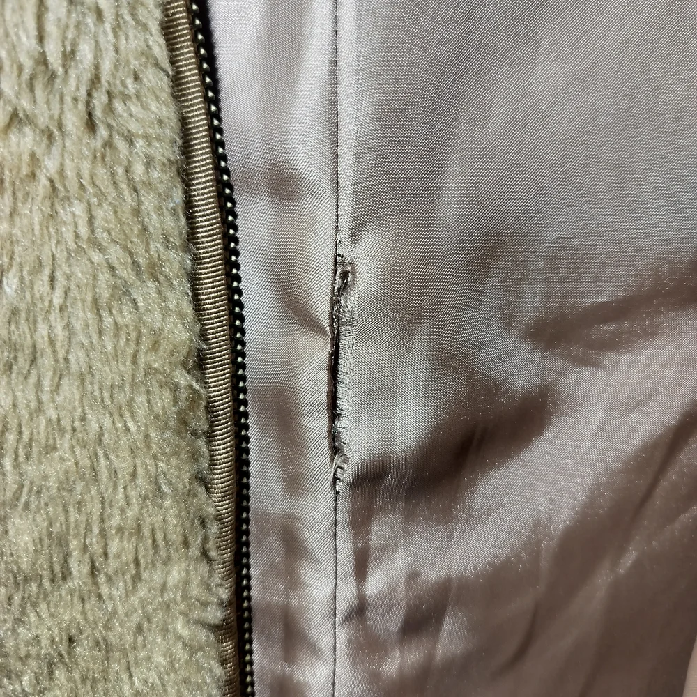 J.Crew Plush Fleece Sherpa Excursion Vest Teddy Faux Fur Camel Brown XS - Picture 8 of 11